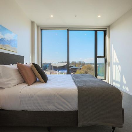 Luxury 2 Bedroom Cbd Apartment With Free Parking Christchurch Bagian luar foto