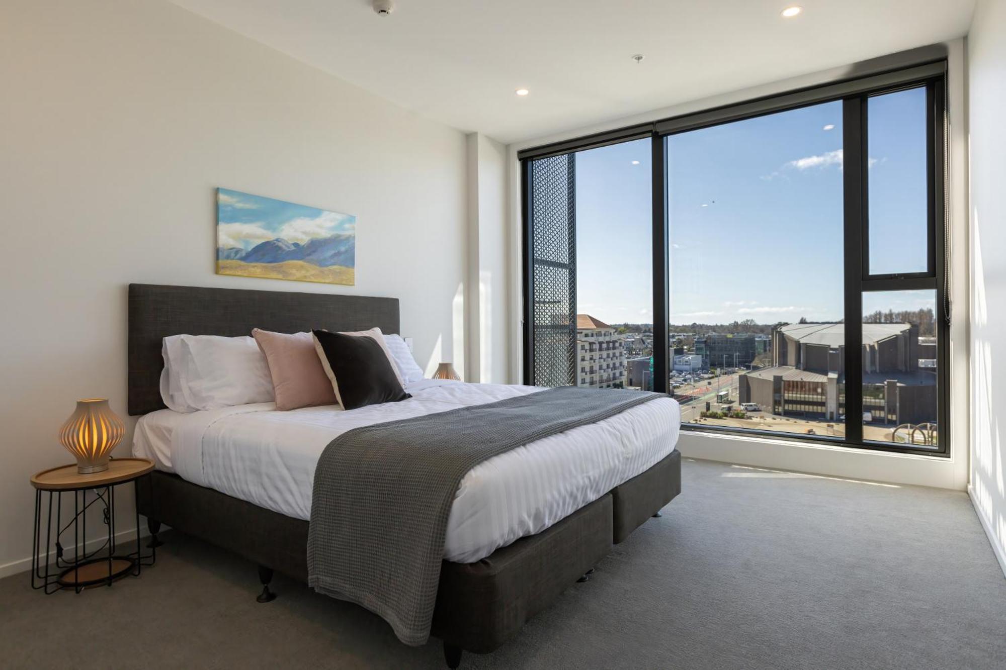 Luxury 2 Bedroom Cbd Apartment With Free Parking Christchurch Bagian luar foto